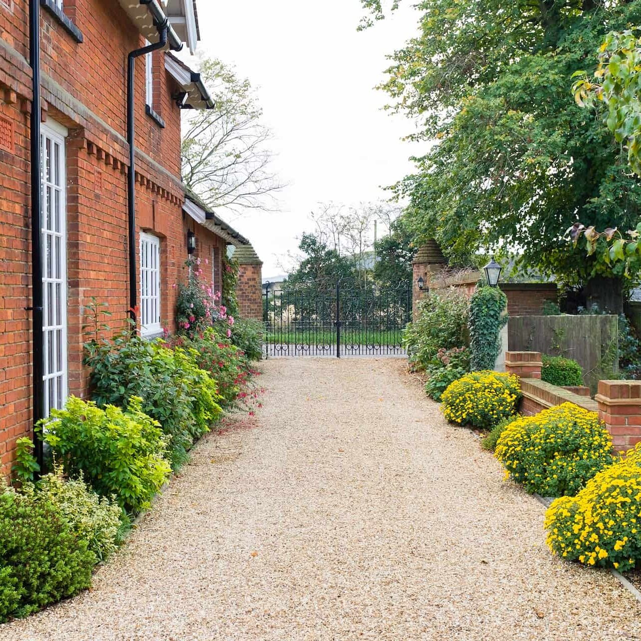 Gravel-driveway-installers Gravel driveway installers Tunbridge Wells