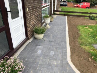 Front block paved pathway kent 01 Tunbridge Wells