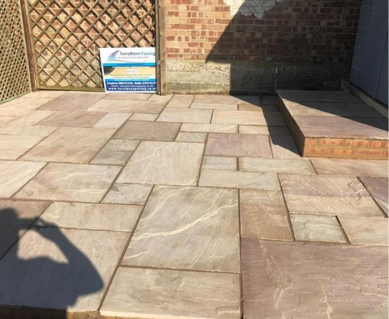 indian-sandstone-install
