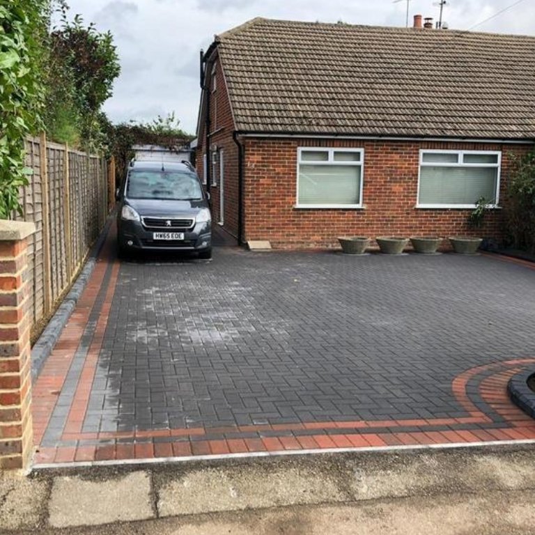 block-paved-driveway-in-tunbridge-wells-terrabase