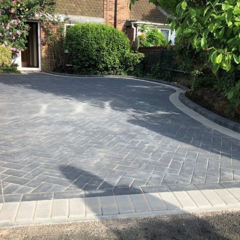 grey-block-paved-driveway
