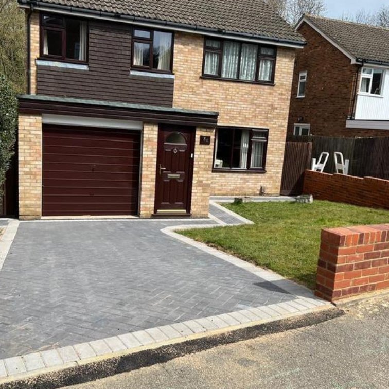 block-paved-driveway-detached-house-kent