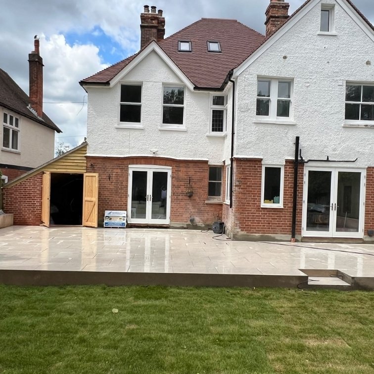 detached-house-porcelain-patio-install